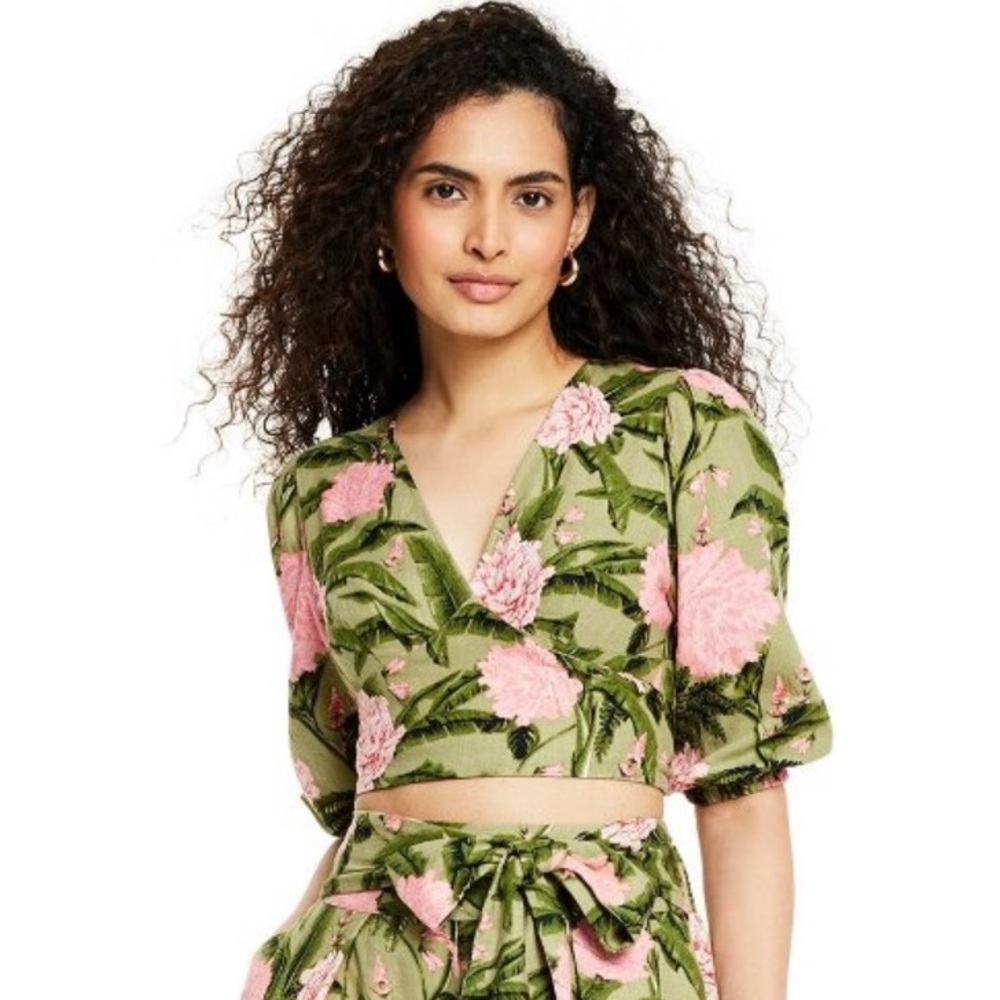 Agua Bendita × Target Women's Large Peony Print Tie
Wrap Top